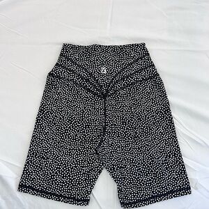 BUFFBUNNY - Legacy Shorts - S